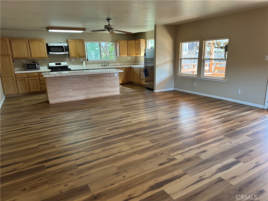 MLS #LC25156197 img 6