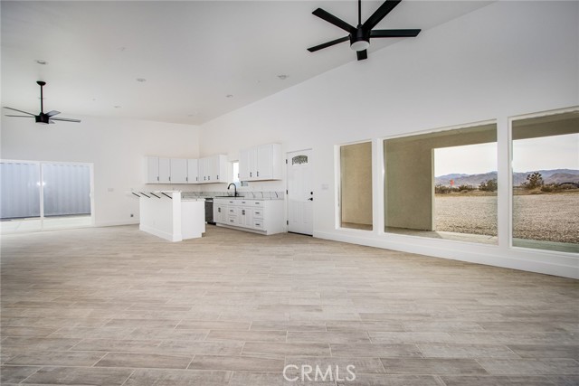 Detail Gallery Image 9 of 19 For 62474 Golden St, Joshua Tree,  CA 92252 - 2 Beds | 2 Baths