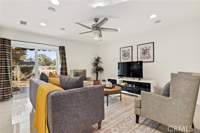 Detail Gallery Image 15 of 56 For 323 Santa Rosa, Arcadia,  CA 91007 - 6 Beds | 5 Baths