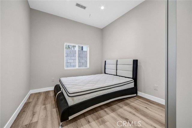 Detail Gallery Image 12 of 26 For 9998 Louise Ave, Northridge,  CA 91325 - 2 Beds | 1 Baths