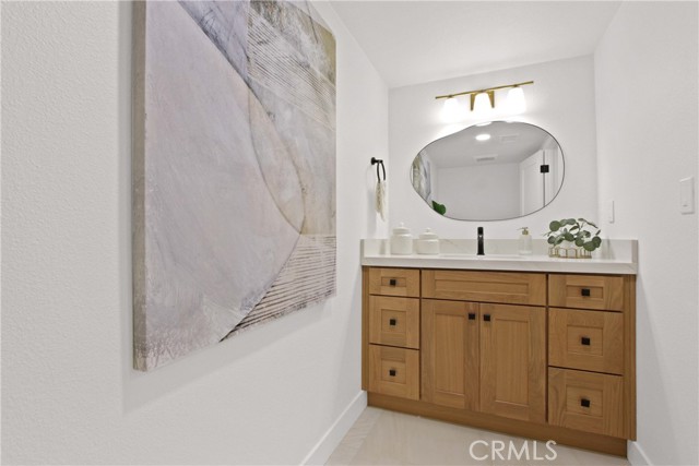 Detail Gallery Image 18 of 45 For 17805 Winterberry St, Fountain Valley,  CA 92708 - 6 Beds | 5/1 Baths