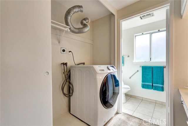 Detail Gallery Image 25 of 31 For 2327 via Mariposa West a,  Laguna Woods,  CA 92637 - 2 Beds | 2 Baths