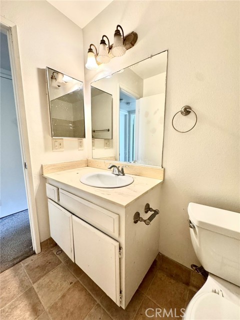 Detail Gallery Image 13 of 23 For 23635 Golden Springs #B8,  Diamond Bar,  CA 91765 - 2 Beds | 2 Baths