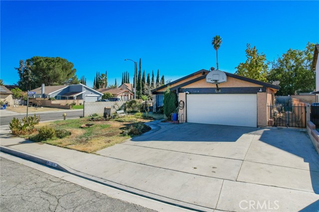 Detail Gallery Image 1 of 13 For 1218 Caperton St, Lancaster,  CA 93535 - 4 Beds | 2 Baths