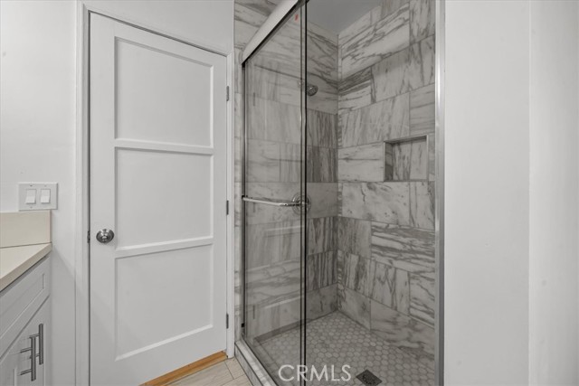 Detail Gallery Image 11 of 19 For 2119 W 83rd St, Los Angeles,  CA 90047 - 3 Beds | 2 Baths