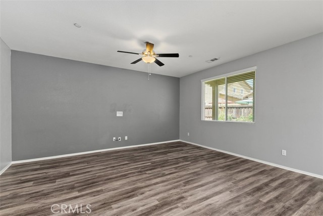 96 Luna Avenue, Beaumont CA: https://media.crmls.org/medias/dfe3fe4e-5ef0-4347-bb68-32c4c11531ba.jpg