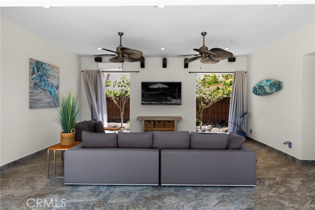 15020 Applewood Court, San Diego CA: https://media.crmls.org/medias/dfe4b91c-03f2-4185-b48c-134e87a247c7.jpg