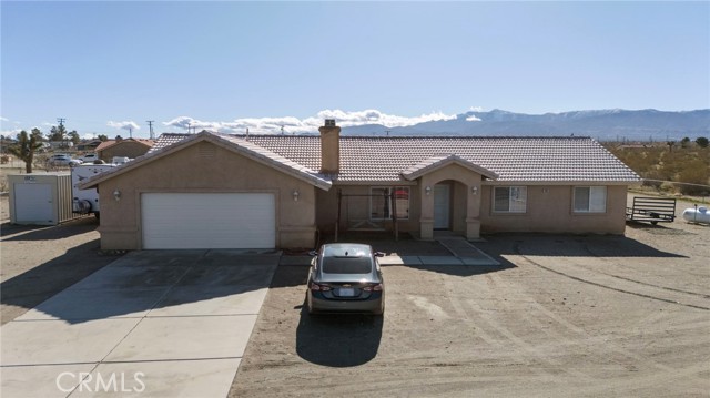 4265 Camellia, Phelan CA: https://media.crmls.org/medias/dfe4bcd0-9ad7-4c33-af06-ccf20cfedc42.jpg