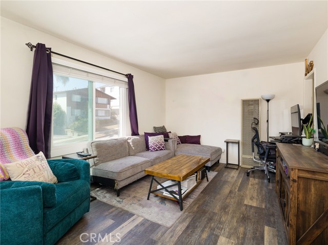 MLS #SB25260305 image #5