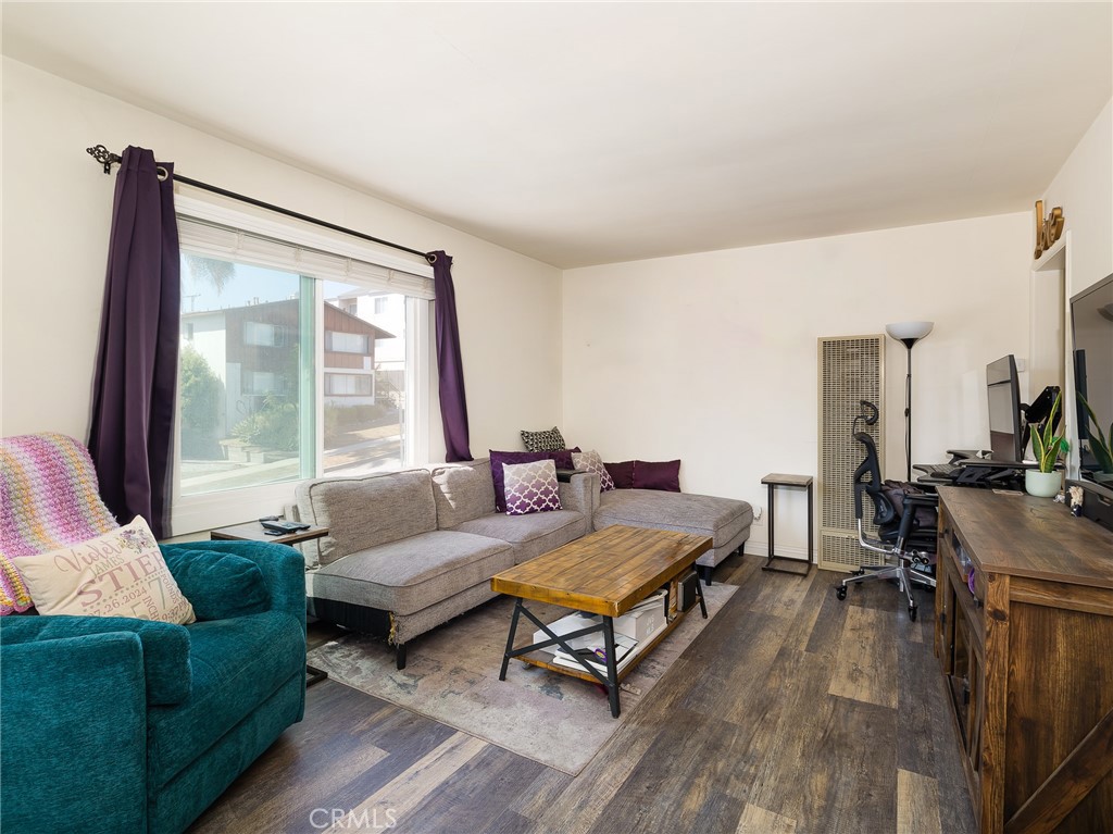 MLS #SB25260305 image #5