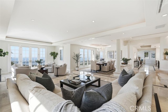 Detail Gallery Image 8 of 38 For 1509 via Castilla, Palos Verdes Estates,  CA 90274 - 5 Beds | 5/1 Baths