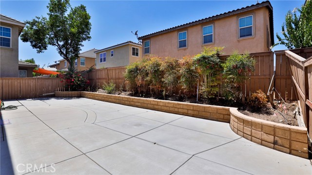 1765 Yvonne Court, Riverside CA: https://media.crmls.org/medias/dfe7fbef-be4a-474f-a05e-de960b6fe1a6.jpg