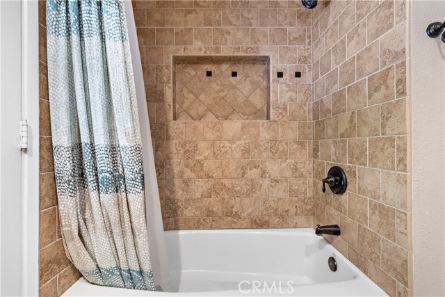 2805 Via Montecito, San Clemente CA: https://media.crmls.org/medias/dfe86c3f-6750-4b14-a4ee-ff567c5c6f4c.jpg
