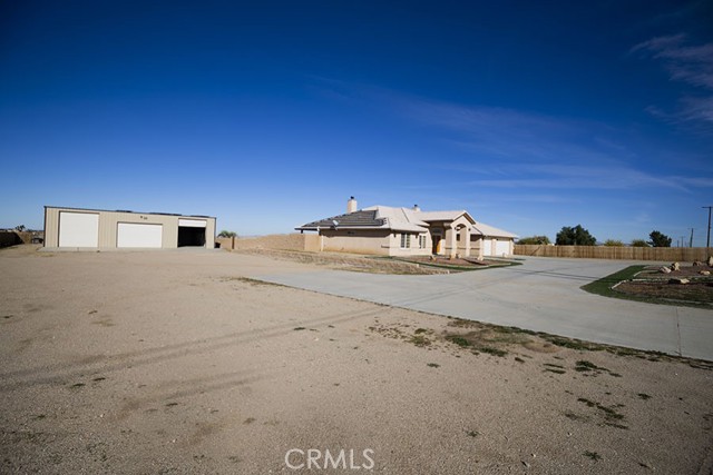 Detail Gallery Image 15 of 48 For 11830 Joshua Dell Rd, Victorville,  CA 92371 - 3 Beds | 2 Baths