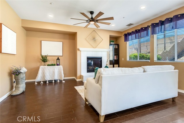 Detail Gallery Image 7 of 36 For 15190 Fox Ridge Dr, Fontana,  CA 92336 - 3 Beds | 2/1 Baths