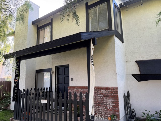 Detail Gallery Image 5 of 21 For 1318 Stillman, Redlands,  CA 92374 - 3 Beds | 2/1 Baths