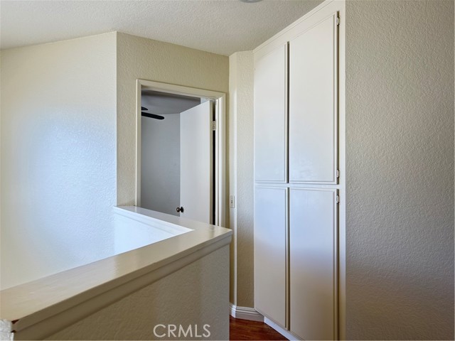 Detail Gallery Image 11 of 27 For 567 Springbrook, Irvine,  CA 92614 - 3 Beds | 2/1 Baths