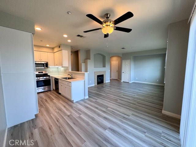 Detail Gallery Image 10 of 49 For 24676 Ambervalley Ave #1,  Murrieta,  CA 92562 - 3 Beds | 2/1 Baths