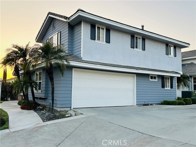 Detail Gallery Image 2 of 28 For 555 W Lemon Ave, Monrovia,  CA 91016 - 4 Beds | 2/1 Baths