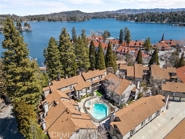 Detail Gallery Image 35 of 38 For 108 Village Bay #1,  Lake Arrowhead,  CA 92352 - 1 Beds | 1 Baths