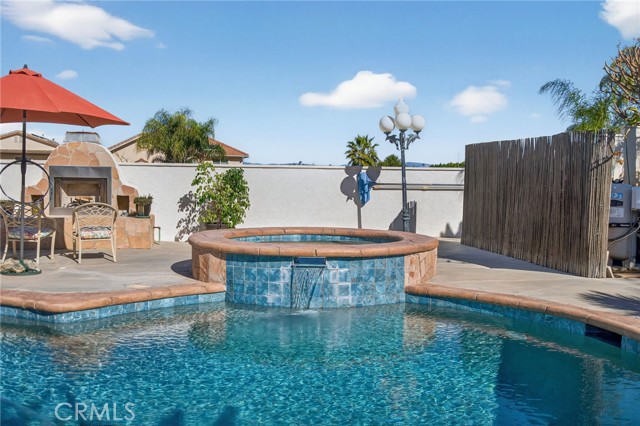 Detail Gallery Image 39 of 64 For 14029 Dove Canyon Dr, Riverside,  CA 92503 - 3 Beds | 2/1 Baths