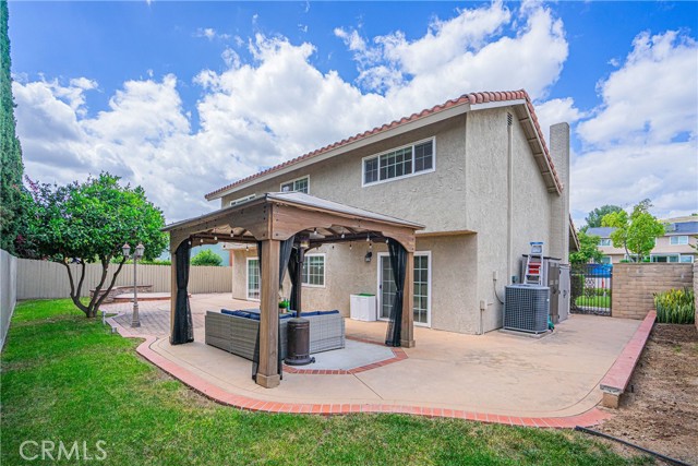 976 Northwood Avenue, Brea CA: https://media.crmls.org/medias/dfeca61e-81e3-4321-98a3-6b02e06fab27.jpg