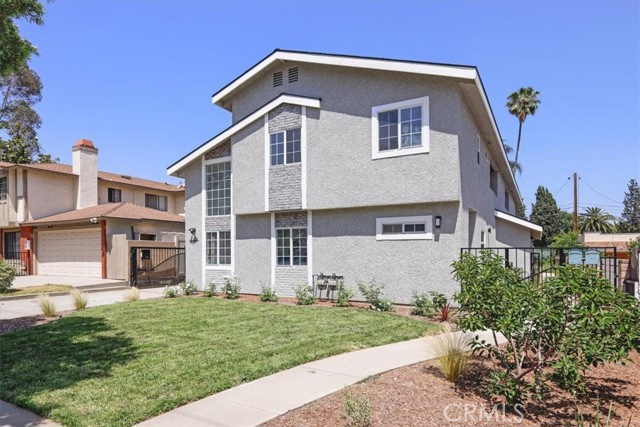 314 Lola Avenue, Pasadena CA: https://media.crmls.org/medias/dfecc81f-dbbc-495f-98be-a6977c627aed.jpg