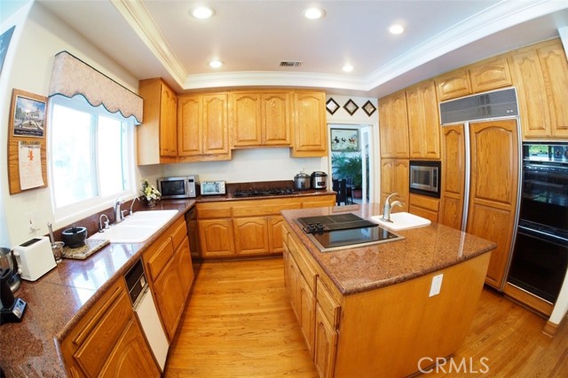 Detail Gallery Image 32 of 36 For 2759 N Chauncey, Orange,  CA 92867 - 6 Beds | 5 Baths