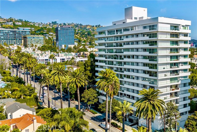 Detail Gallery Image 3 of 31 For 838 N Doheny Dr Ph B,  West Hollywood,  CA 90069 - 3 Beds | 3/1 Baths