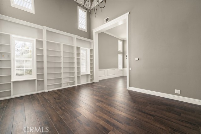 26726 Wyatt Lane, Stevenson Ranch CA: https://media.crmls.org/medias/dfefce08-454c-4f04-9ef2-b812440189c1.jpg