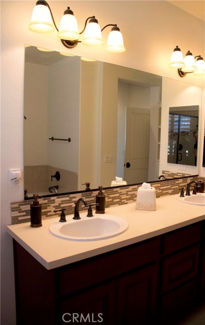 Detail Gallery Image 21 of 29 For 218 Crimson Cir, Big Bear City,  CA 92314 - 3 Beds | 2 Baths