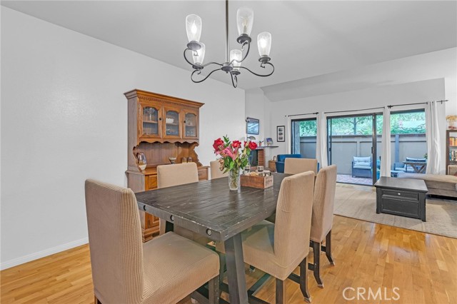 Detail Gallery Image 5 of 52 For 267 Linwood Ave #D,  Monrovia,  CA 91016 - 2 Beds | 2/1 Baths