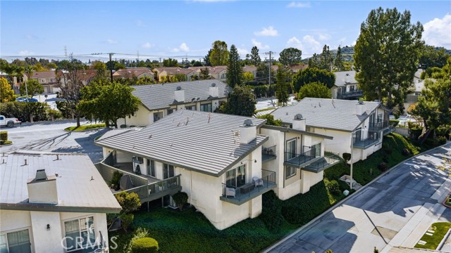 Detail Gallery Image 33 of 42 For 2411 E Greenview Dr, Glendora,  CA 91741 - 2 Beds | 2/1 Baths