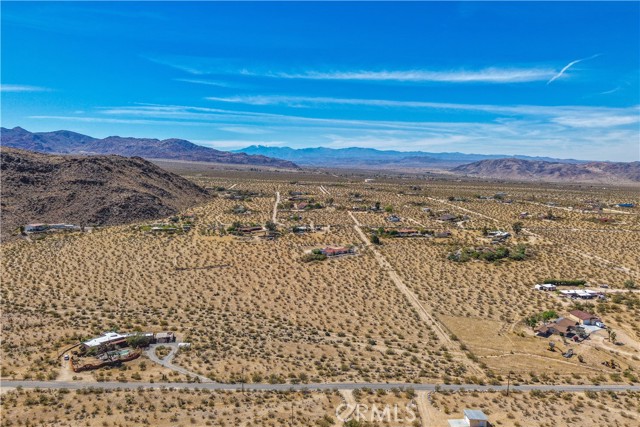 Detail Gallery Image 27 of 32 For 7054 Canyon Rd, Twentynine Palms,  CA 92277 - – Beds | – Baths