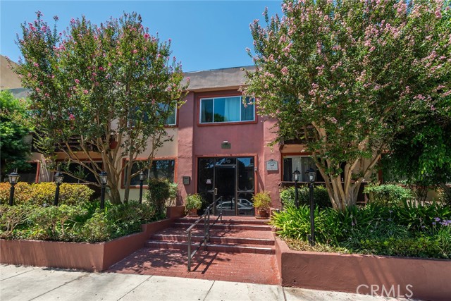 5349 Newcastle Ave #20, Encino, CA 91316