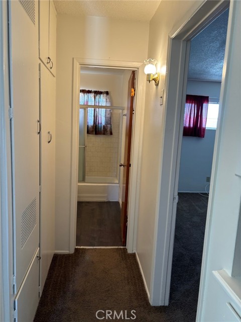 Detail Gallery Image 3 of 7 For 41816 Acacia, Hemet,  CA 92544 - 2 Beds | 1 Baths