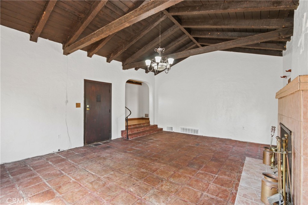 Dff17347 E043 40bd B287 3ceed2fd426a