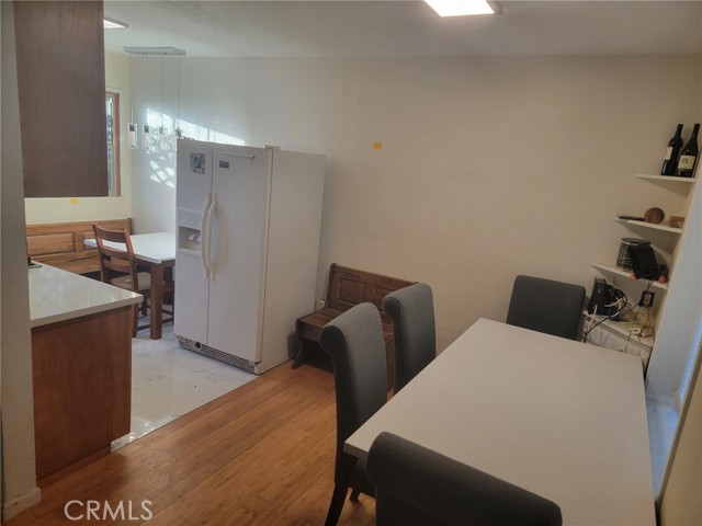 125 N Bushnell Avenue, Alhambra CA: https://media.crmls.org/medias/dff1ba26-6a39-496e-bac6-021768554f18.jpg