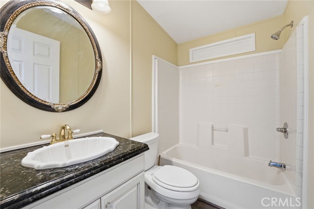 Detail Gallery Image 19 of 38 For 700 E Washington St #102,  Colton,  CA 92324 - 3 Beds | 2 Baths