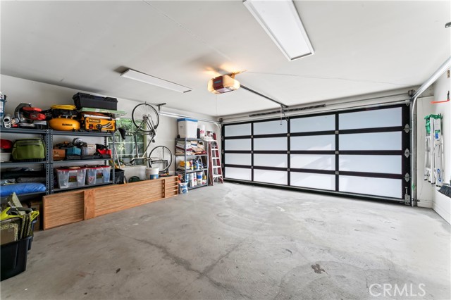 Detail Gallery Image 38 of 51 For 2355 N Beverly Glen Bld, Los Angeles,  CA 90077 - 2 Beds | 3/1 Baths