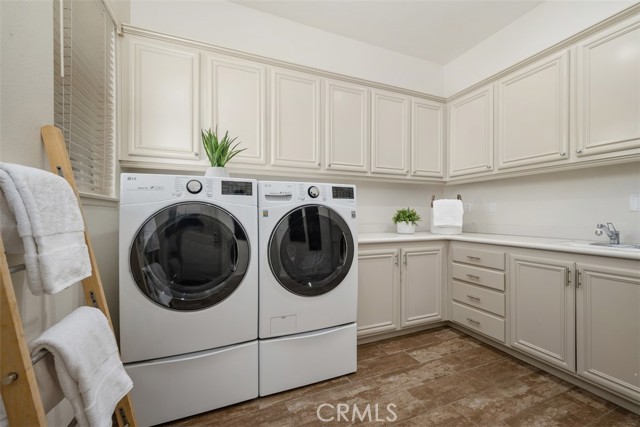 Detail Gallery Image 30 of 45 For 22971 Castle Pines Ct, Murrieta,  CA 92562 - 3 Beds | 2/1 Baths