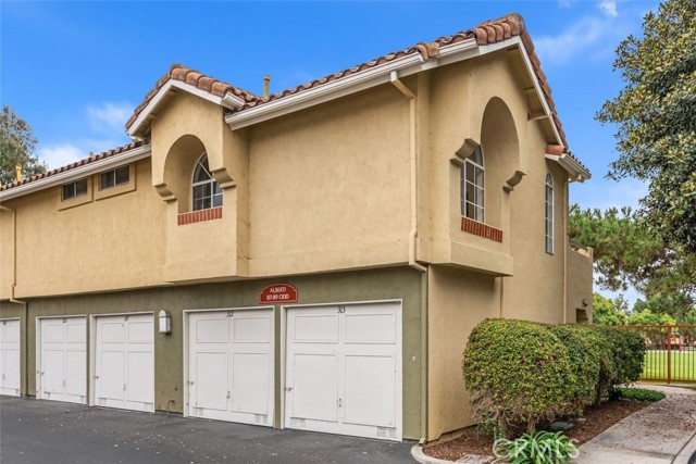 89 Alberti Aisle, Irvine CA: https://media.crmls.org/medias/dff31b30-2de6-4a64-a6dc-aa04b9ee624c.jpg