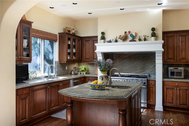 Detail Gallery Image 22 of 72 For 35 Calle Careyes, San Clemente,  CA 92673 - 6 Beds | 5/2 Baths