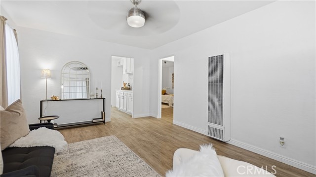 Detail Gallery Image 26 of 40 For 215 N Mcclay, Santa Ana,  CA 92701 - 5 Beds | 2 Baths