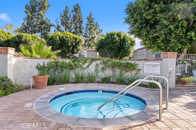 Detail Gallery Image 21 of 25 For 2800 Keller Dr #309,  Tustin,  CA 92782 - 2 Beds | 2 Baths