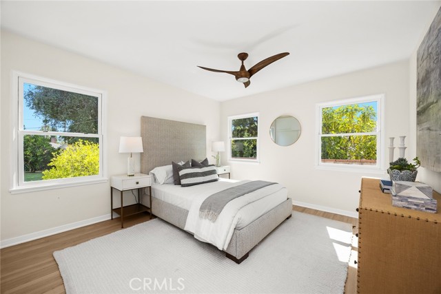 852 E Howard Street, Pasadena CA: https://media.crmls.org/medias/dff59725-2a82-42dc-bbec-86b8c7469050.jpg
