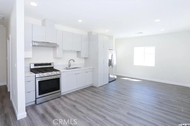 Detail Gallery Image 7 of 15 For 7521 Milwood Ave, Canoga Park,  CA 91303 - 1 Beds | 1 Baths