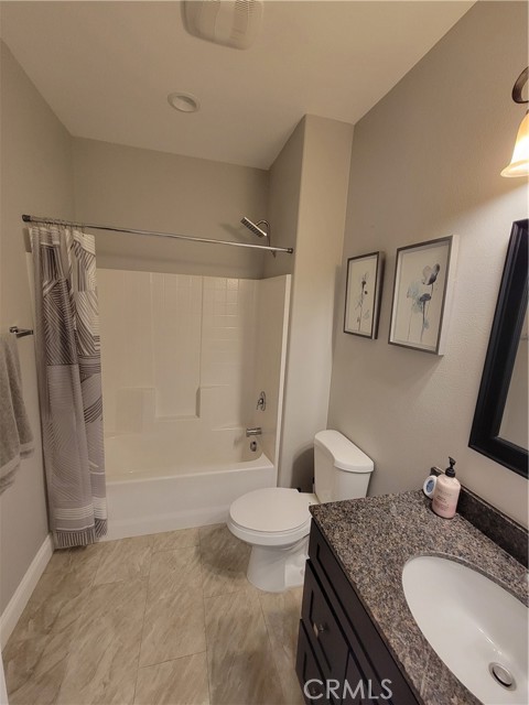 Detail Gallery Image 20 of 21 For 13170 6th Pl, Yucaipa,  CA 92399 - 4 Beds | 3/1 Baths