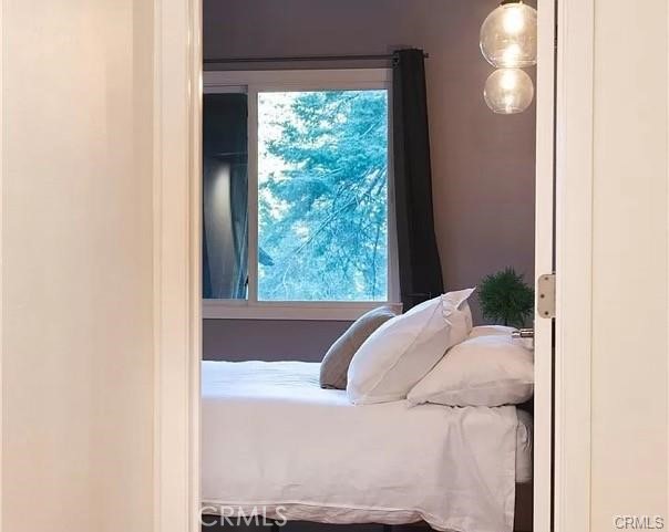 Detail Gallery Image 20 of 42 For 555 Dover Ct, Lake Arrowhead,  CA 92352 - 5 Beds | 2/1 Baths