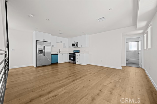 Detail Gallery Image 35 of 69 For 5218 Auckland Ave, Toluca Lake,  CA 91601 - – Beds | – Baths